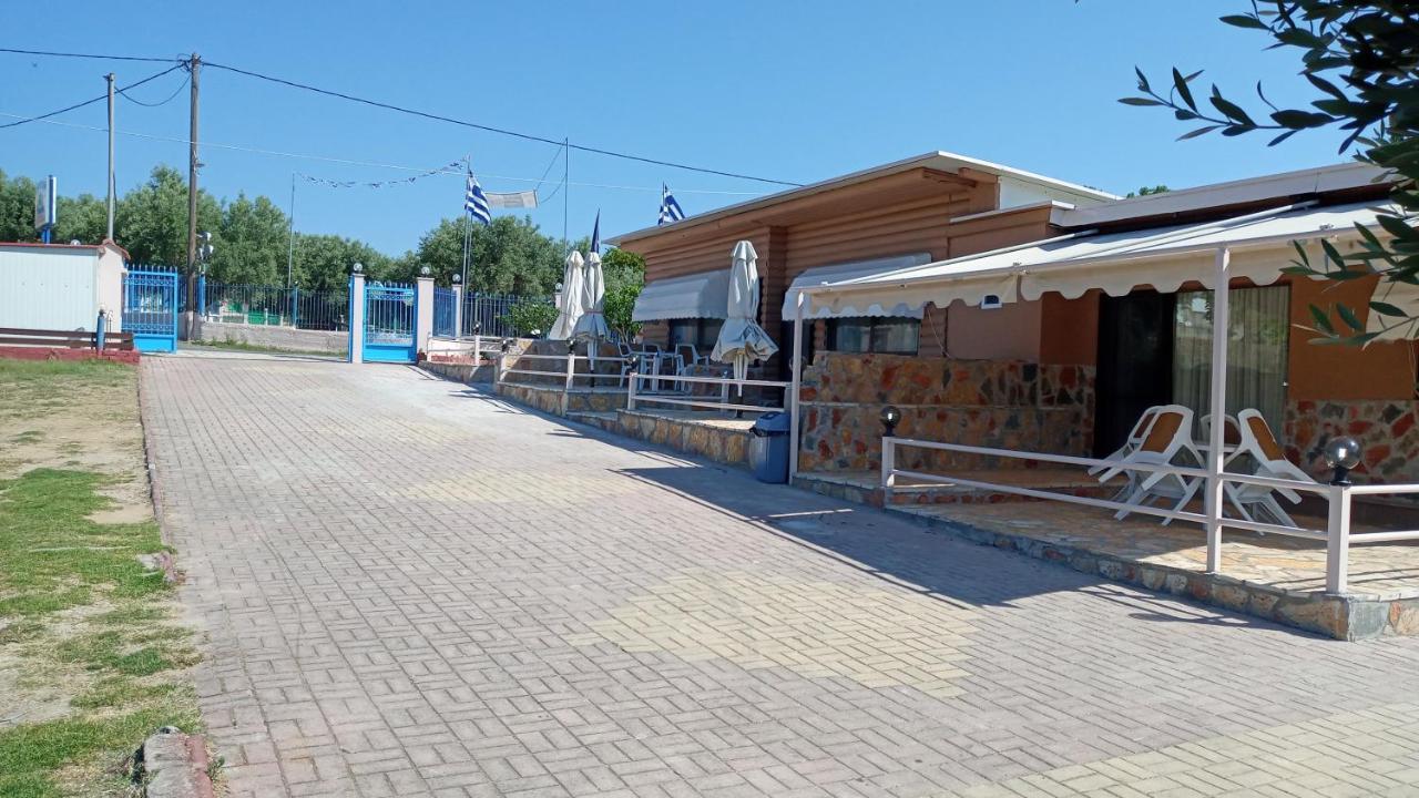 Molos Palairos Bagian luar foto